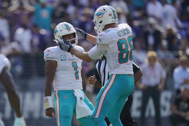 Miami Dolphins briljerar i båda omgångarna